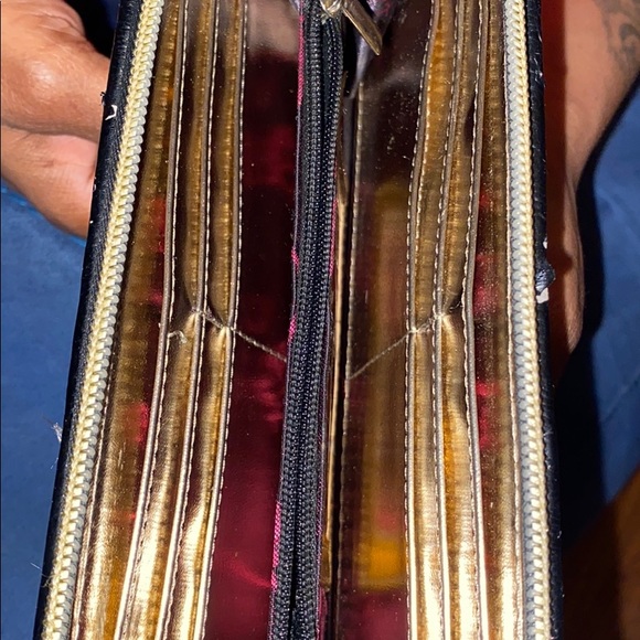 Wallet - Picture 3 of 3